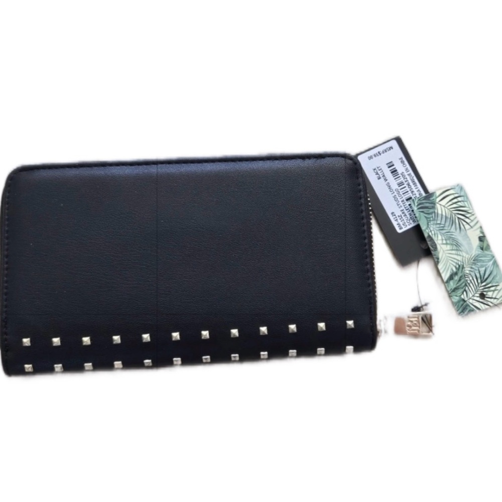 Stuffed Tote, Backpack, Bag or Handbag 2-4 items, retail $50-$200 based of bid - Picture 9 of 16